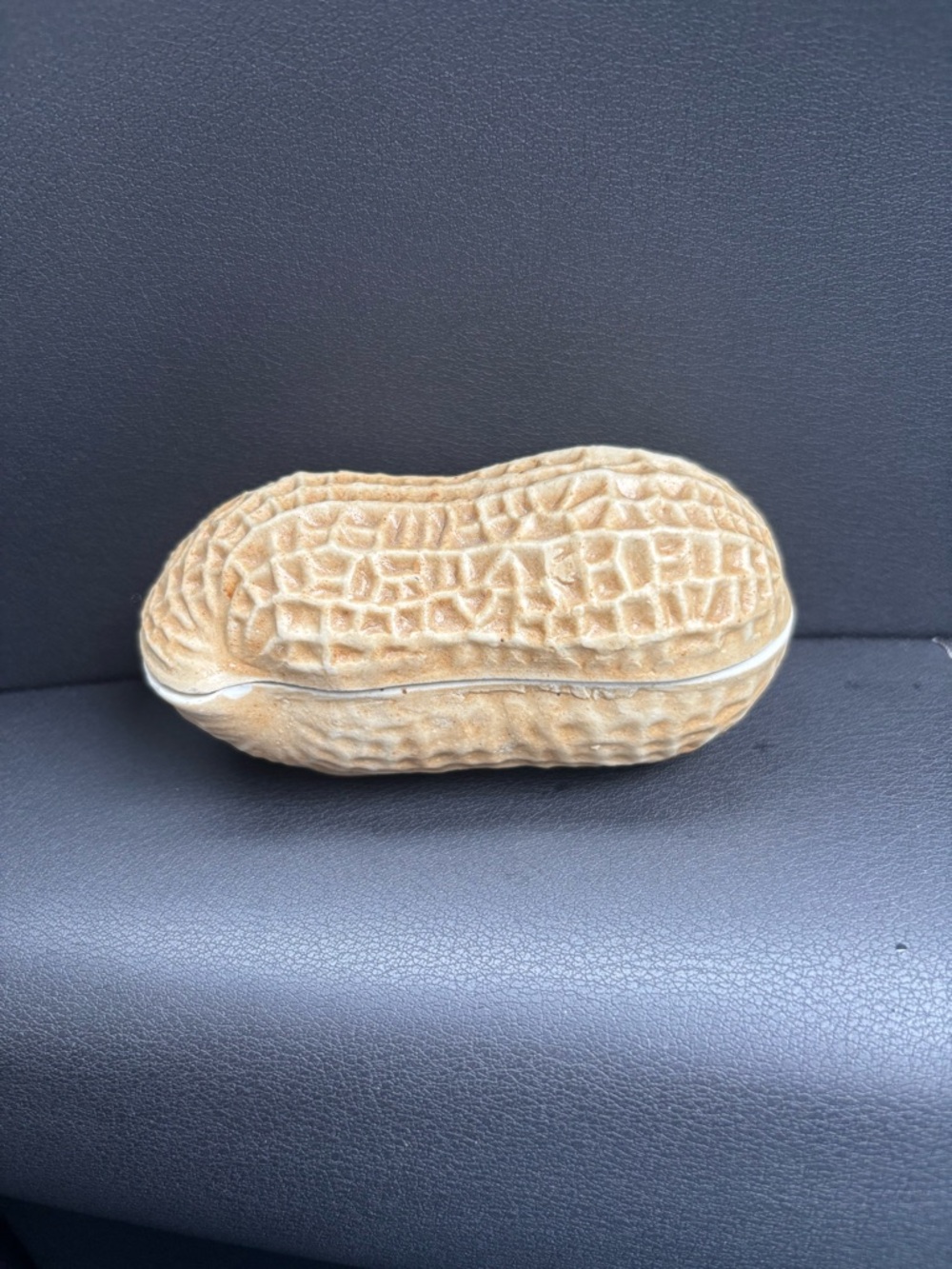 Vintage Peanut-Shaped Trinket Box - Light Tan